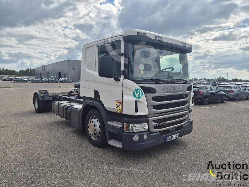 Scania P 450 Fülkés alváz
