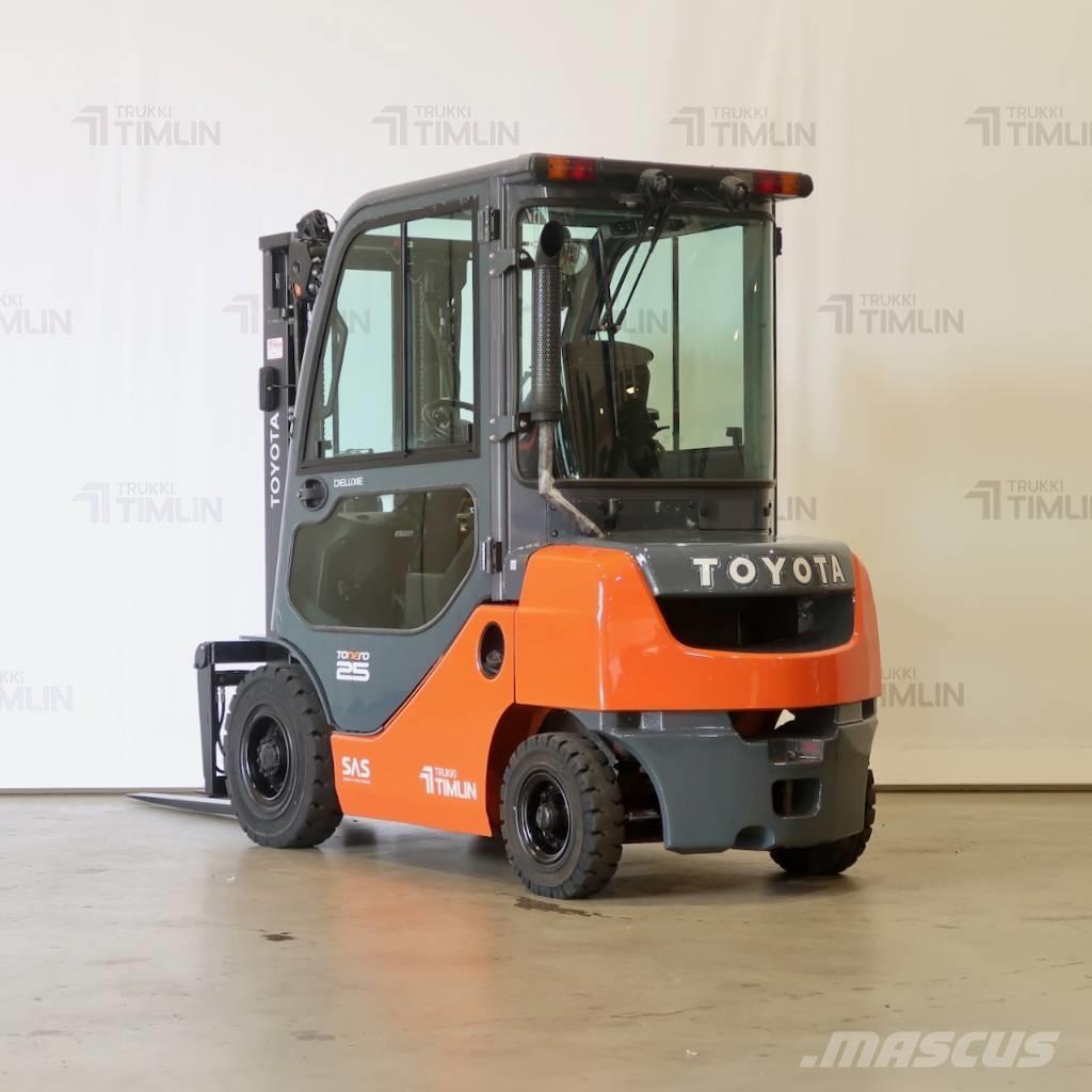 Toyota 52-8FDF25 Dízel targoncák