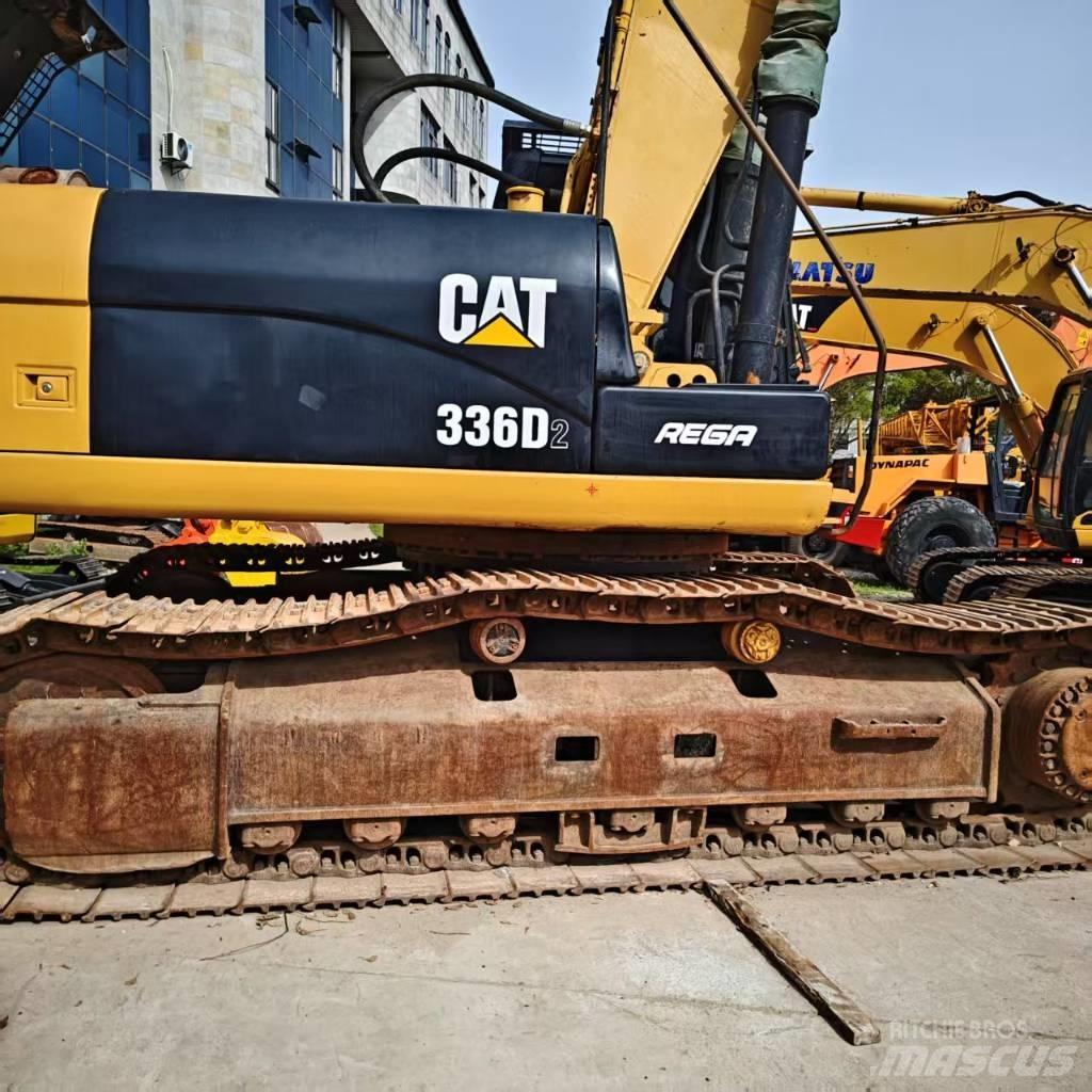 CAT 336 D2 Lánctalpas kotrók