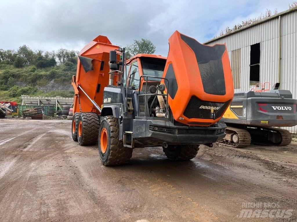 Doosan DA 30 Csuklósdömperek