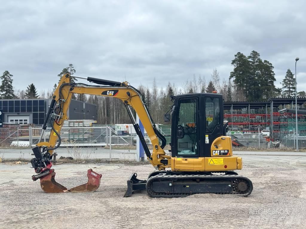 CAT 305.5 Mini kotrók < 7t