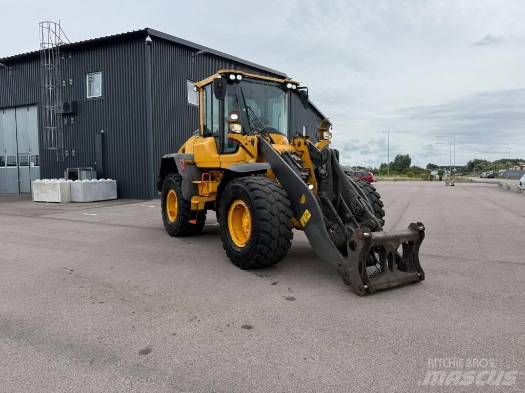 Volvo L 60 H Gumikerekes homlokrakodók