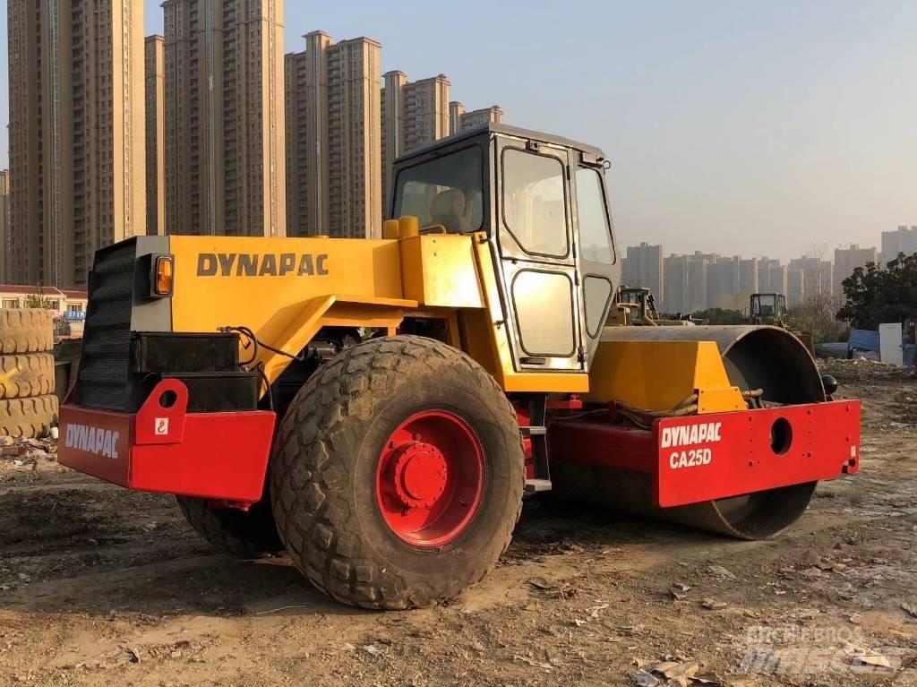 Dynapac CA 25 D Egydobos hengerek