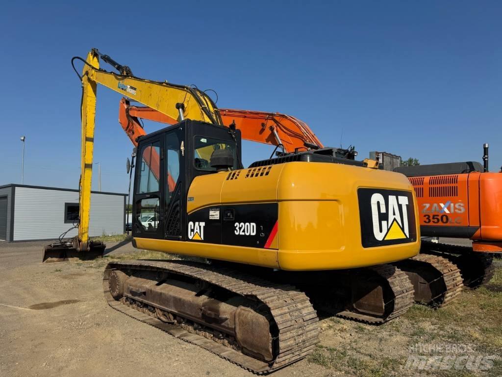 CAT 320 D L Lánctalpas kotrók