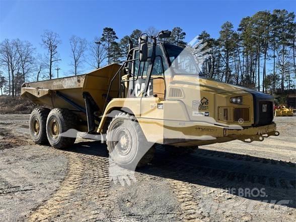 CAT 725C2 Csuklósdömperek