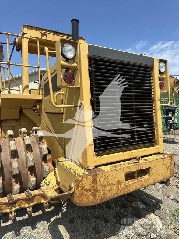 CAT 815B Egydobos hengerek