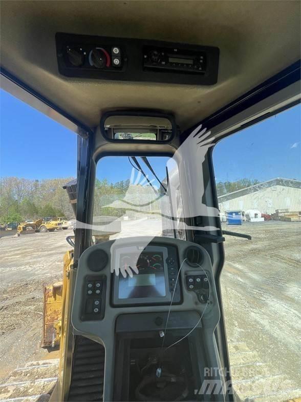 CAT D6T XL lánctalpas dózerek