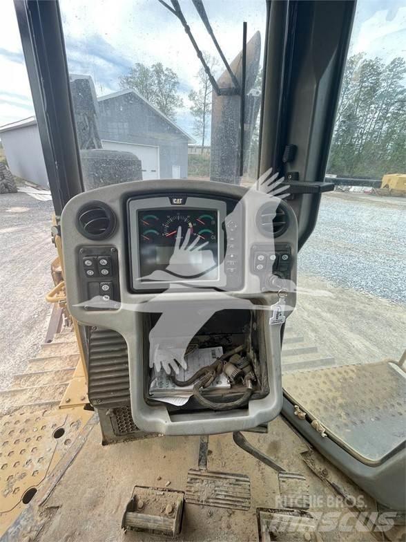 CAT D6T XL lánctalpas dózerek