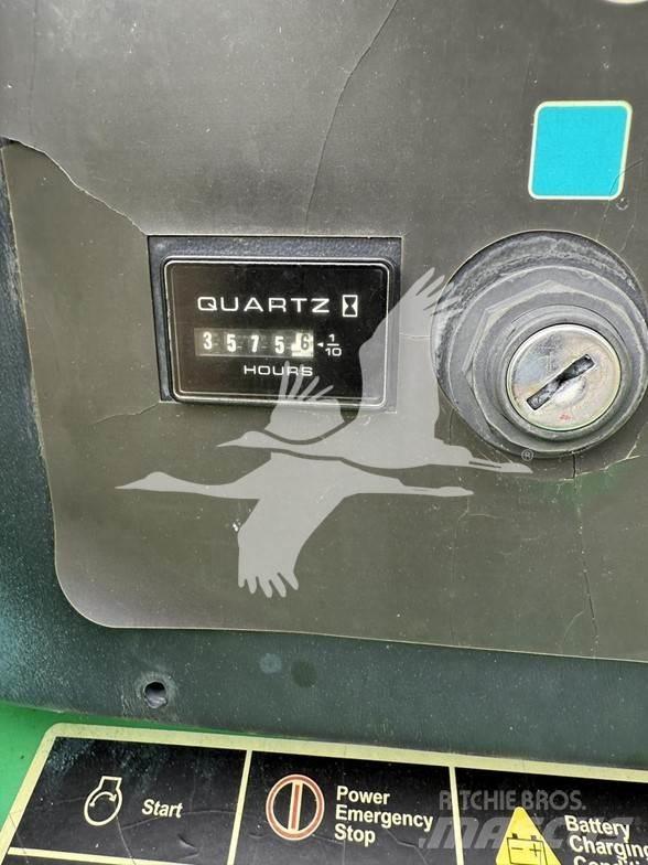 JLG 400S Teleszkópos emelők