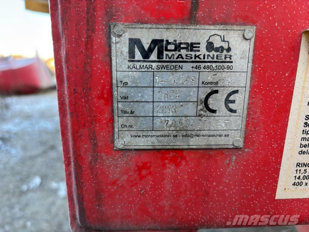 Doosan DX 140 W + vagn Gumikerekes kotrók