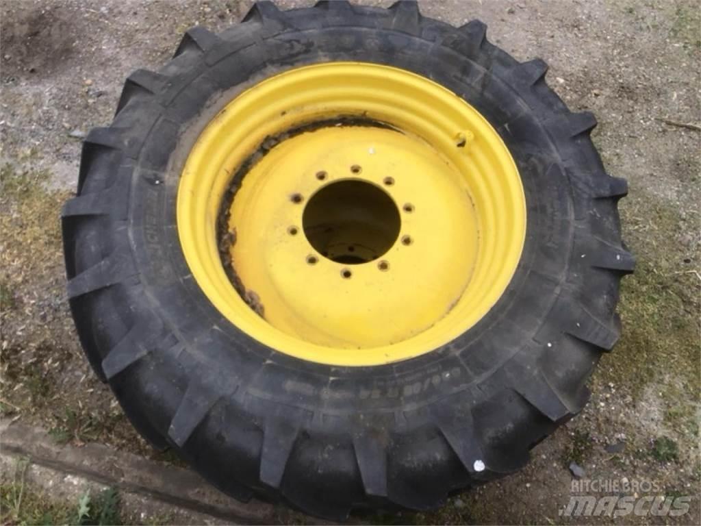 Michelin 420/85R34 Gumiabroncsok, kerekek és felnik