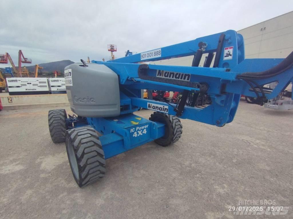 Genie Z 45/25 Karos emelők