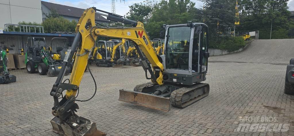 Wacker Neuson ET42 Lánctalpas kotrók