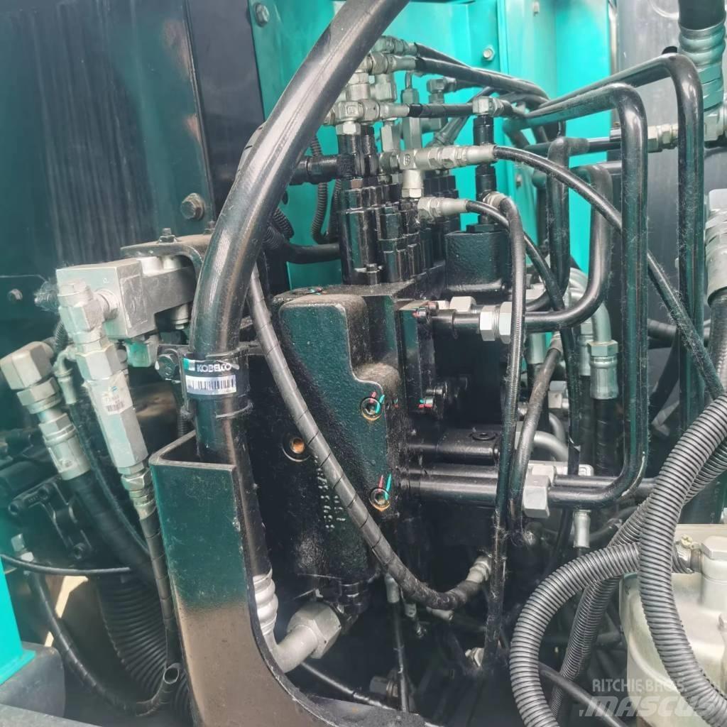 Kobelco SK 75 Közepes (midi) kotrók 7 t - 12 t
