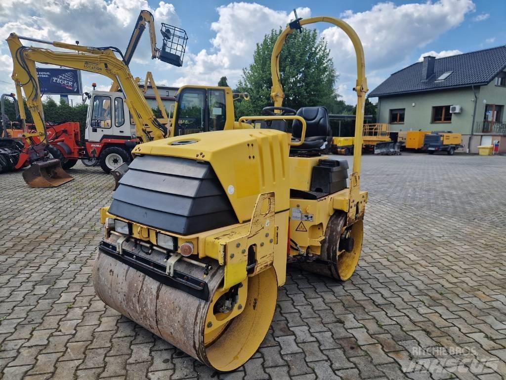 Ammann AV 26-2 Ikerdobos hengerek