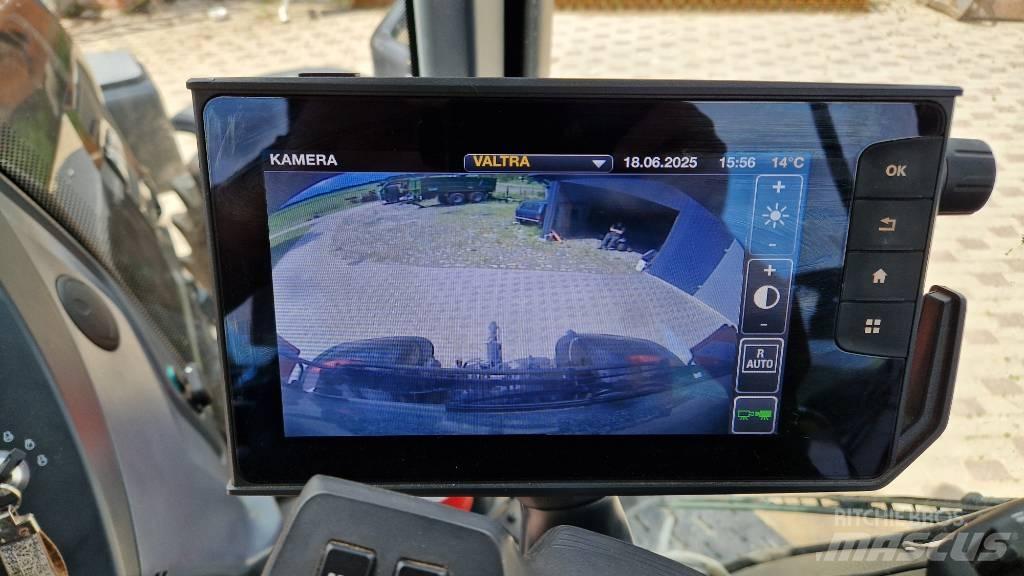 Valtra Q 305 Traktorok