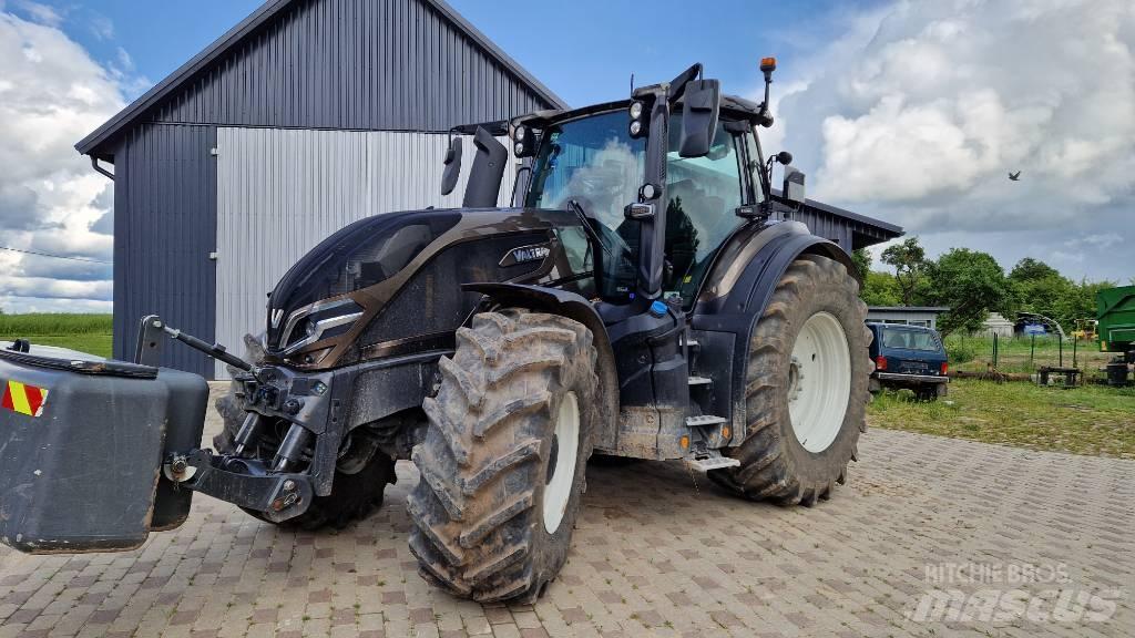 Valtra Q 305 Traktorok