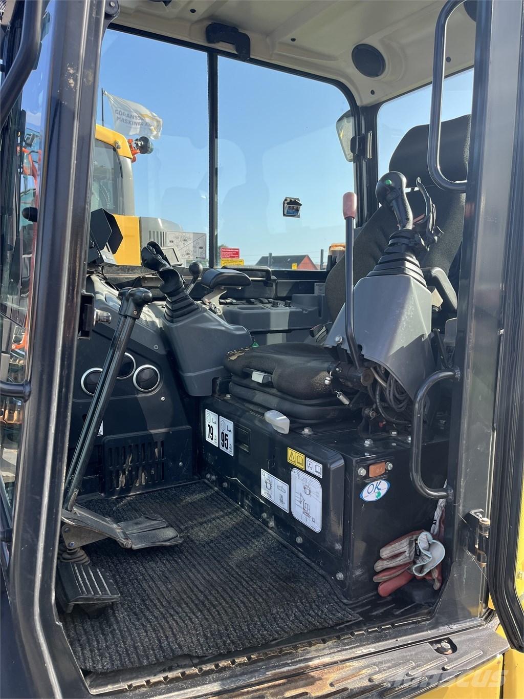Yanmar SV 60 Mini kotrók < 7t