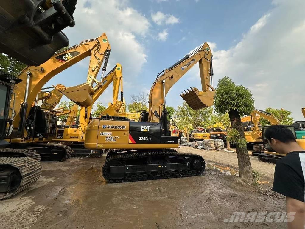 CAT 329 D Lánctalpas kotrók