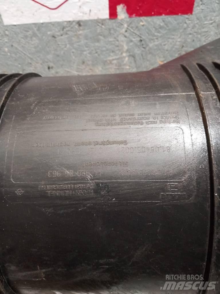 MAN TGX  81084006034 Vezetőfülke és belső tartozékok