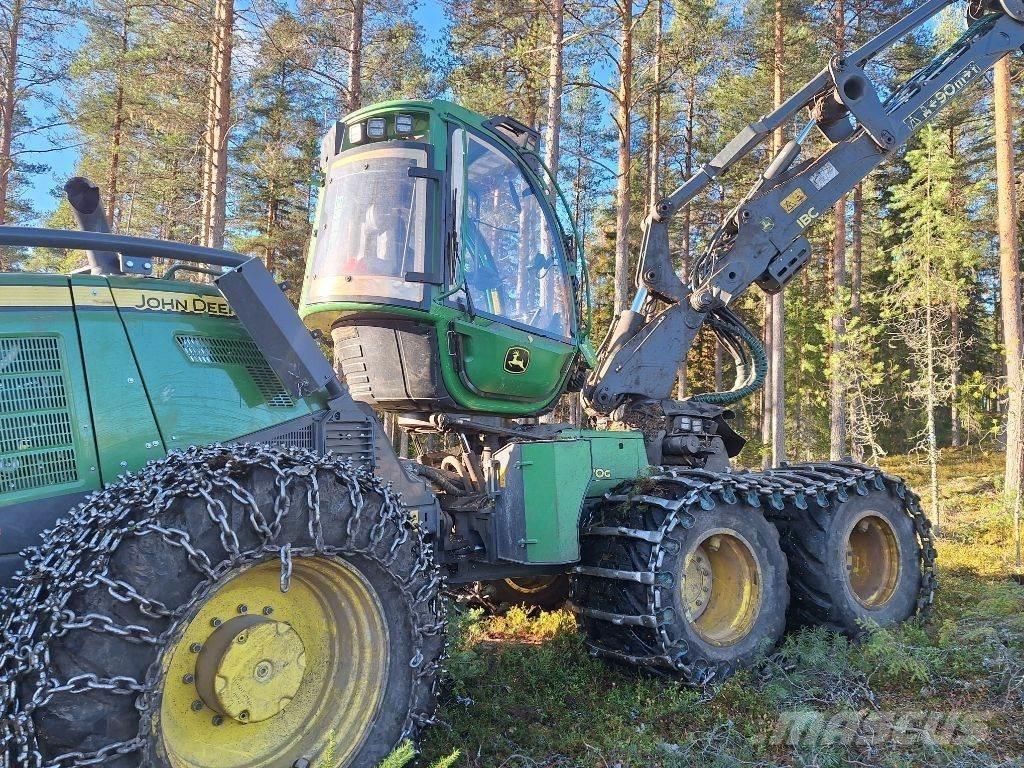 John Deere 1170G Betakarítók