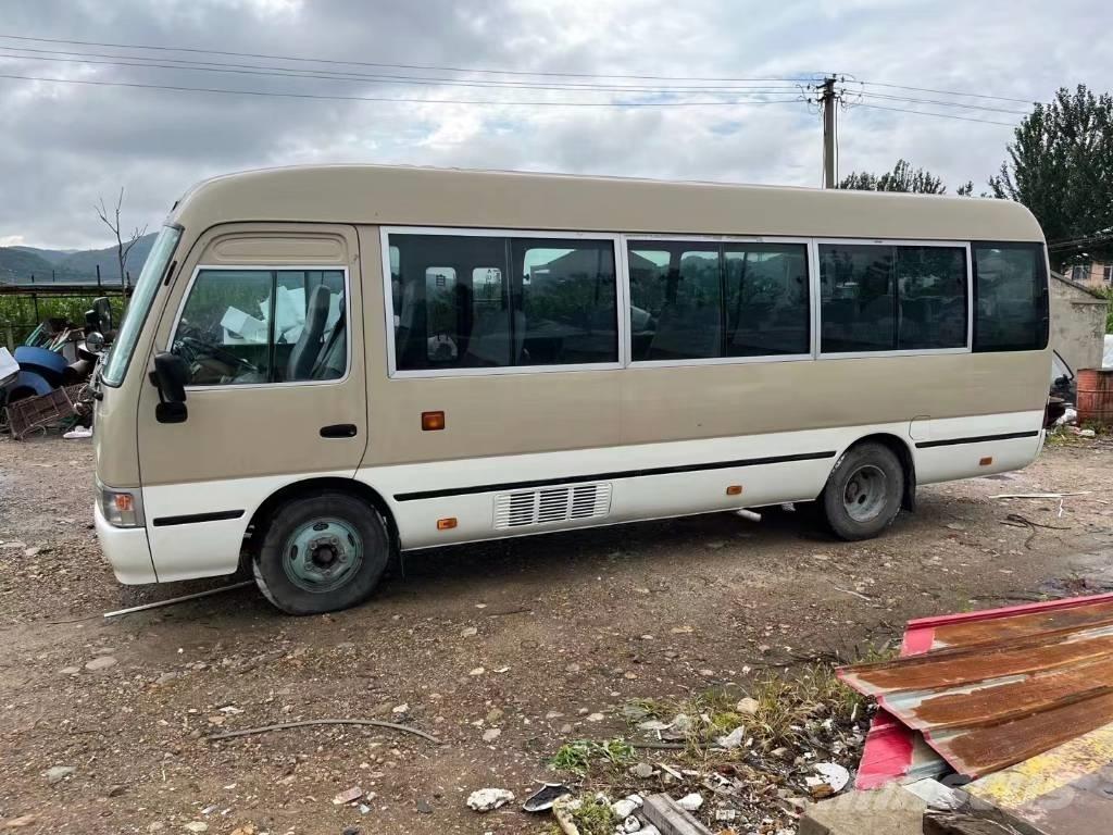 Toyota Coaster Bus Mini buszok
