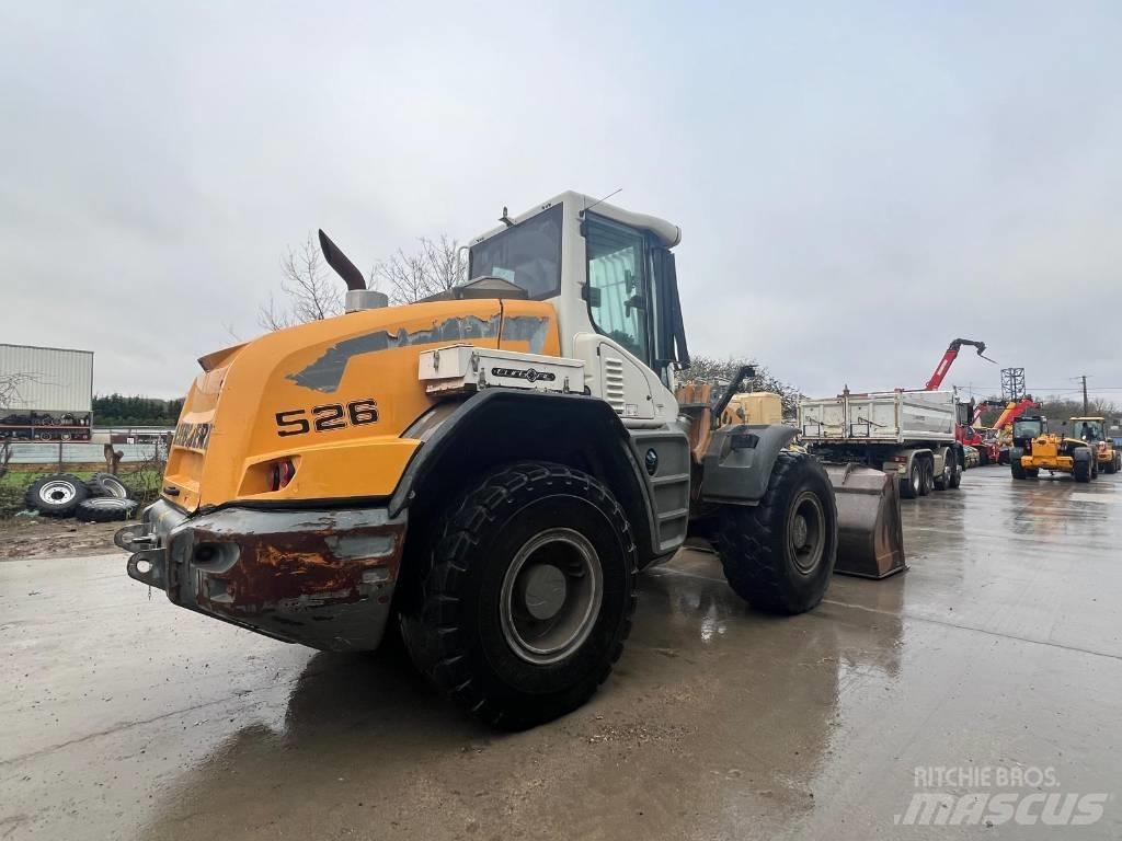Liebherr 526 Gumikerekes homlokrakodók