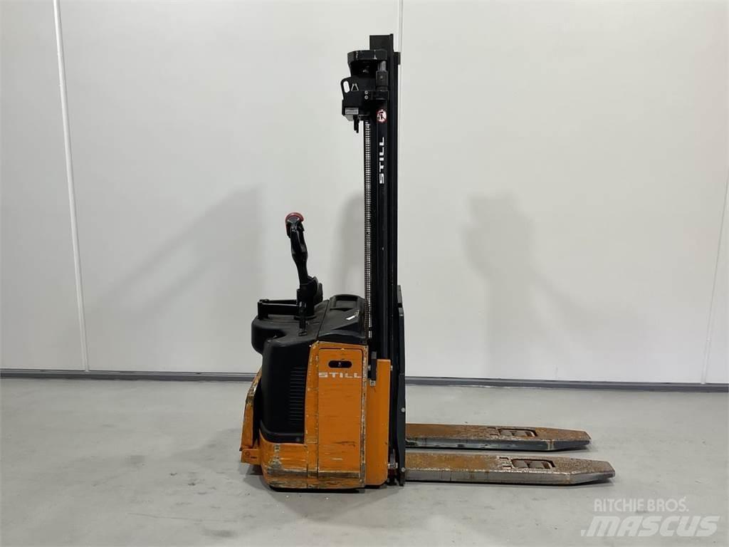 Still EFGV S14 Elektromos gyalogkíséretű targoncák