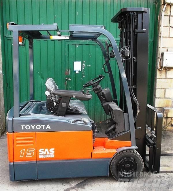 Toyota 7 FBEF 15 Elektromos targoncák