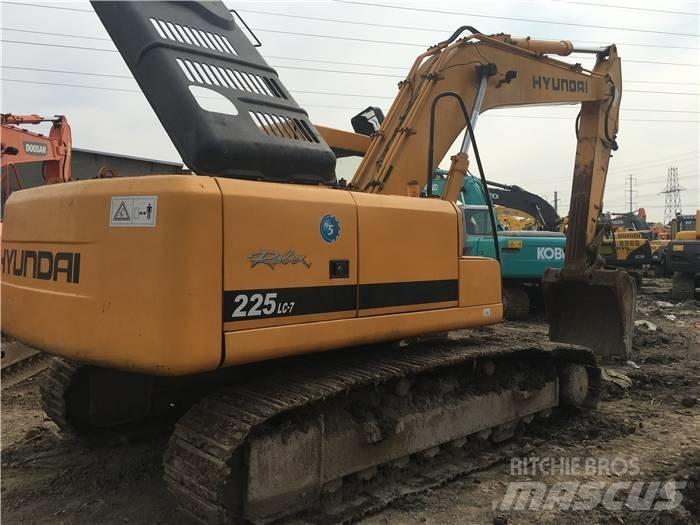 Hyundai R220LC-7 Lánctalpas kotrók