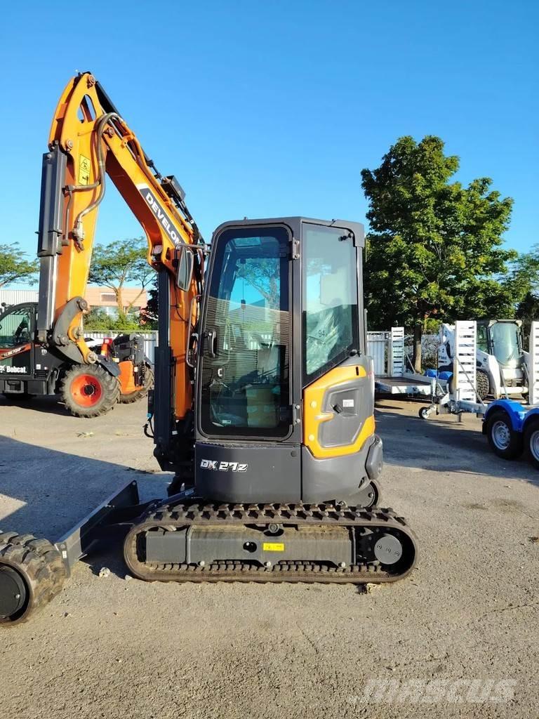 Doosan DX27Z-7 Mini kotrók < 7t