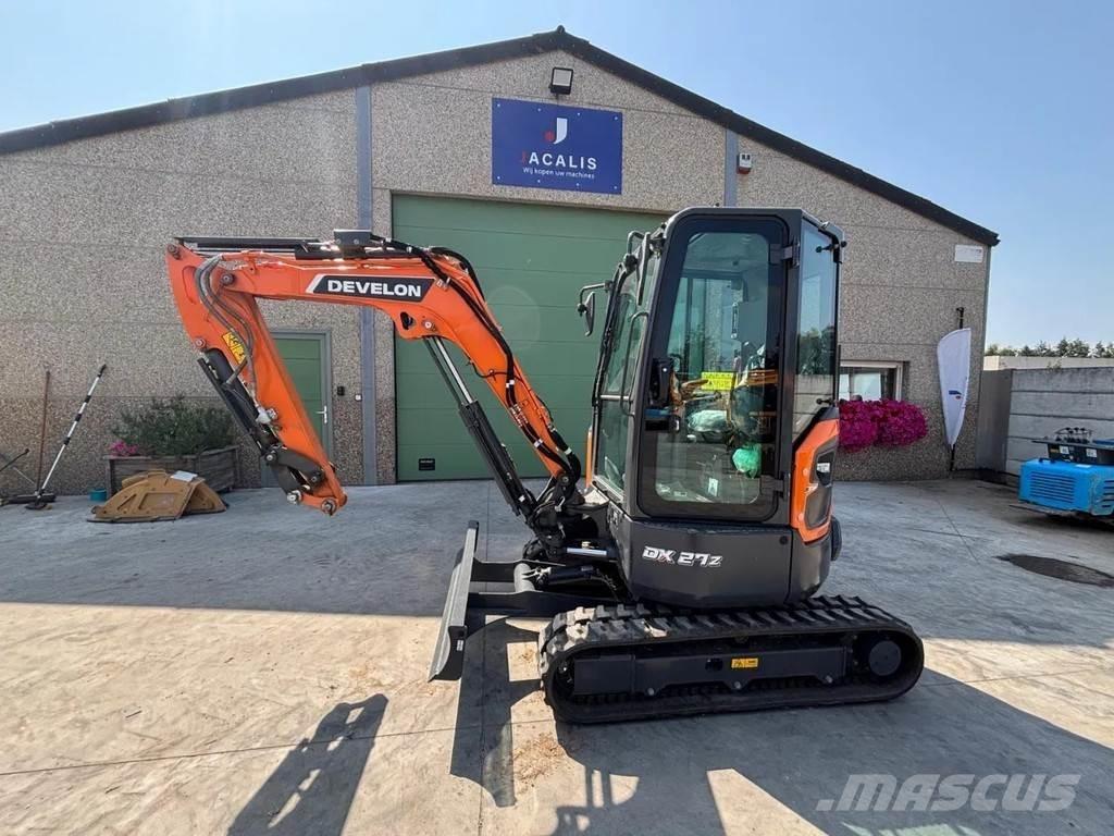 Doosan DX27Z-7 Mini kotrók < 7t