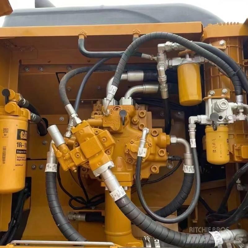 CAT 330 D Lánctalpas kotrók