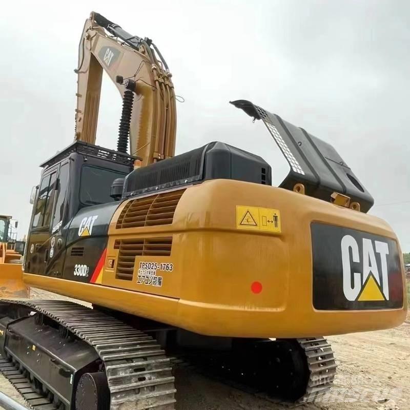 CAT 330 D Lánctalpas kotrók