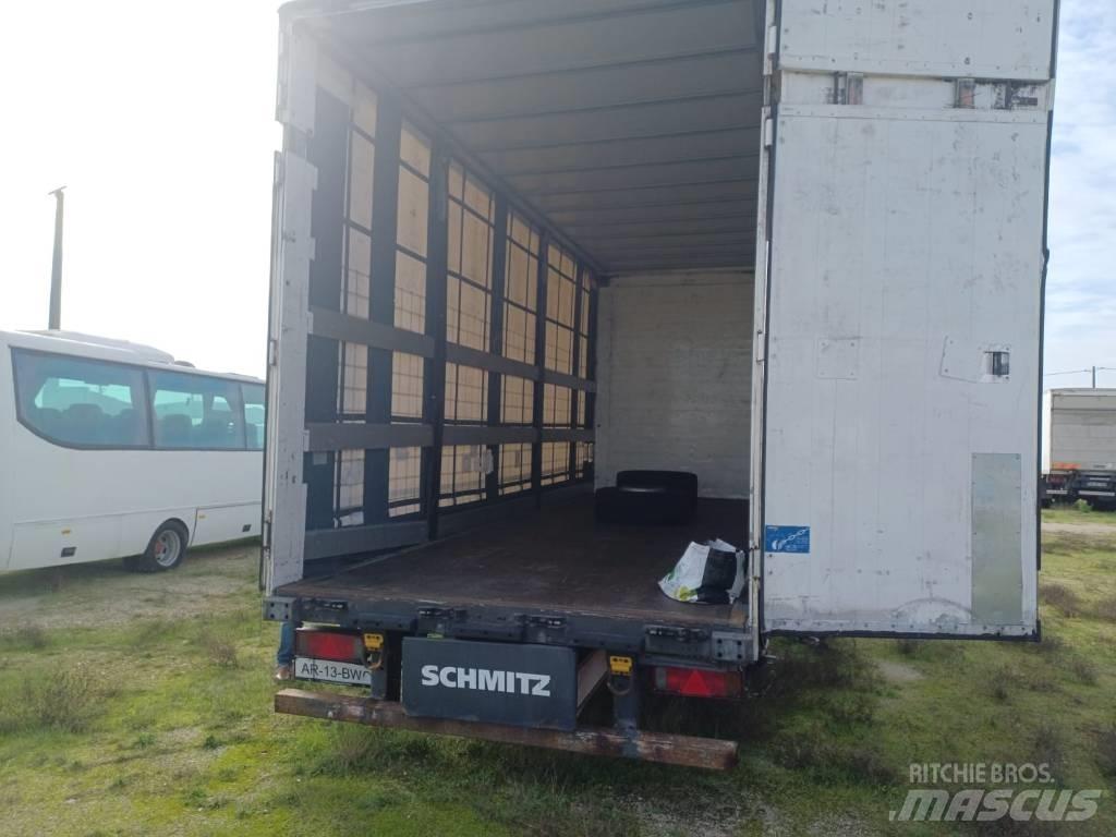 Schmitz SGF C2 Ponyvás pótkocsik