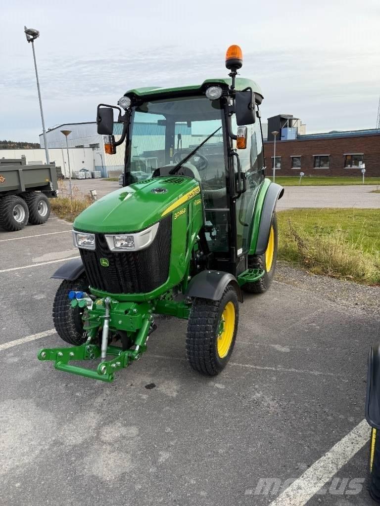 John Deere 3046 R Kompakt traktorok