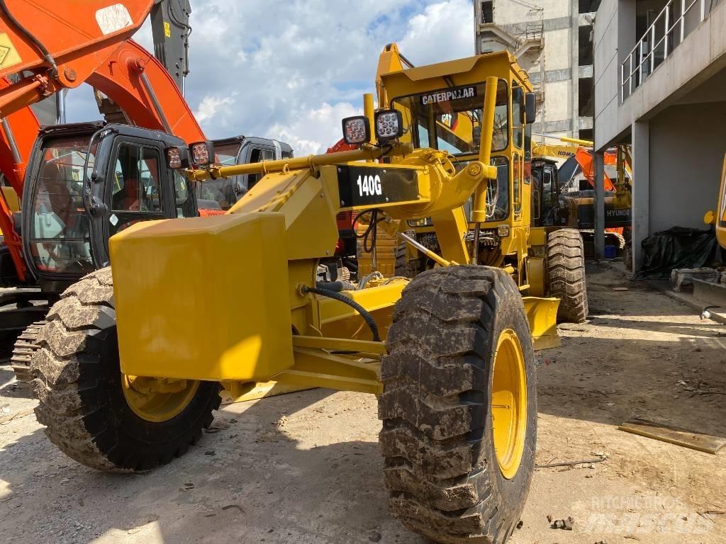 CAT 140 G Gréderek