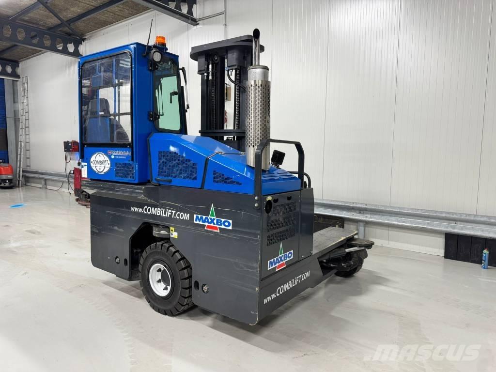 Combilift C4000 Oldalvillás targonca