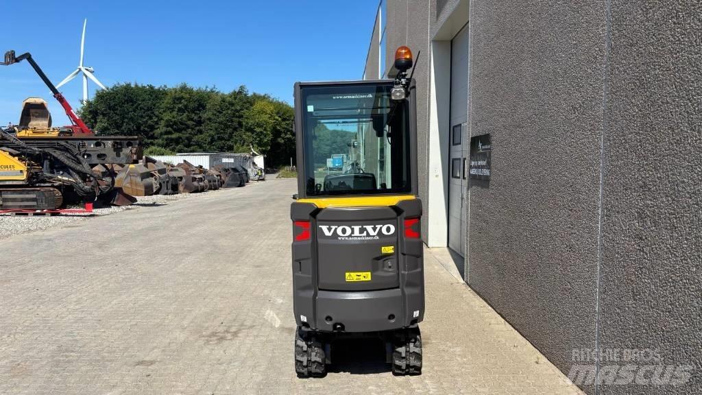 Volvo EC 18 E Mini kotrók < 7t
