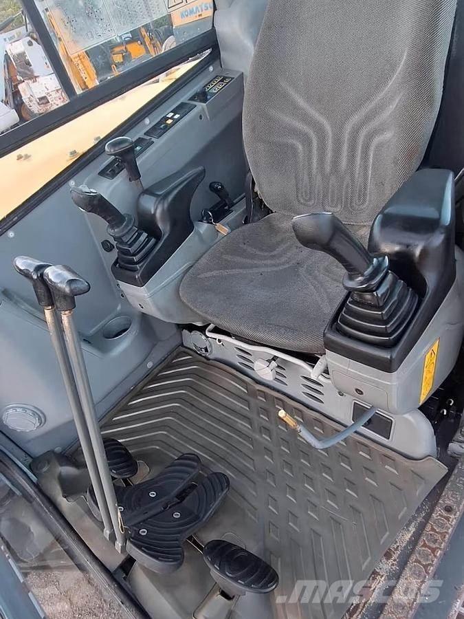 Volvo ECR88PLUS Közepes (midi) kotrók 7 t - 12 t