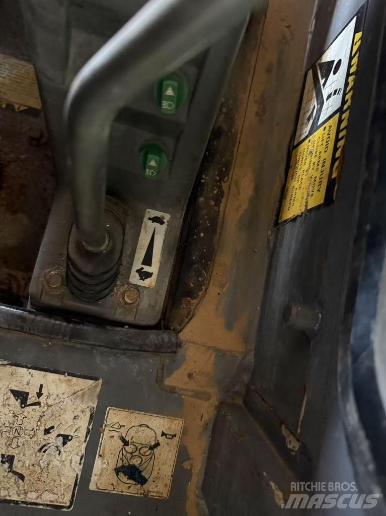 Takeuchi TL150 Lánctalpas homlokrakodók