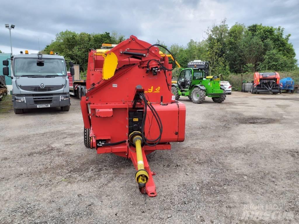 TEAGLE TOMAHAWK 8100 Bála aprító, vágó, csomagoló