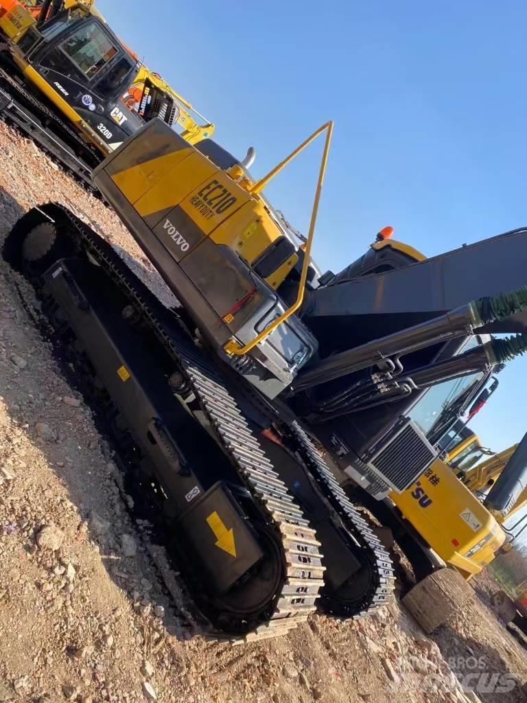 Volvo EC 210 D Lánctalpas kotrók