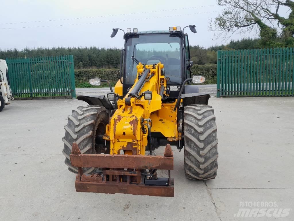 JCB TM 320 S Teleszkópos mezőgazdasági rakodók