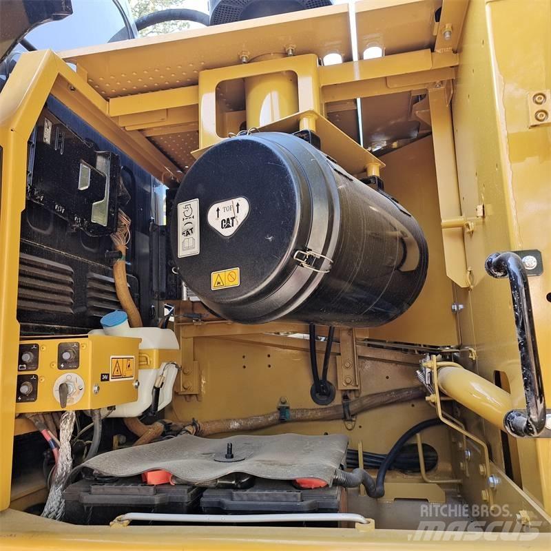 CAT 320 GC Lánctalpas kotrók