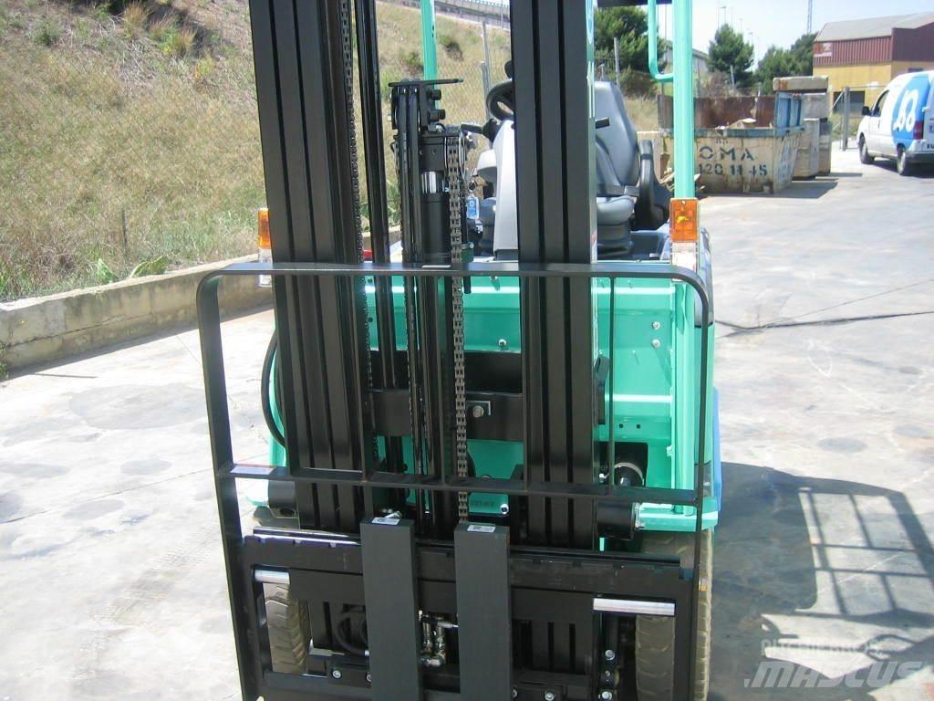 Mitsubishi FB16PNT Elektromos targoncák