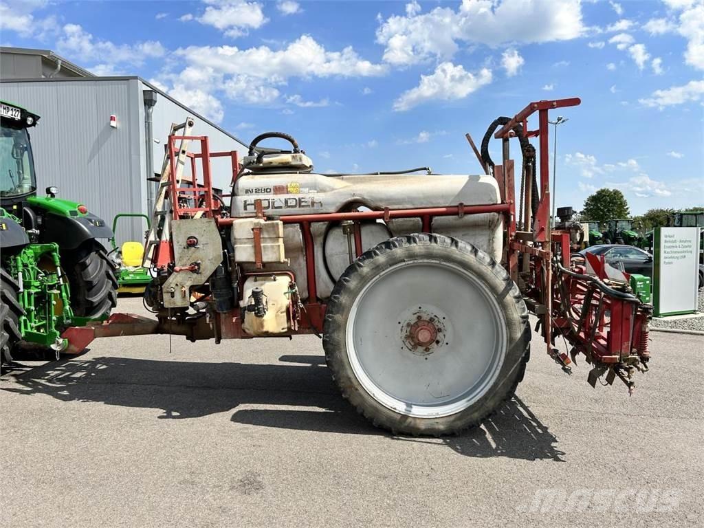 Holder IN280 Vontatott trágyaszórók