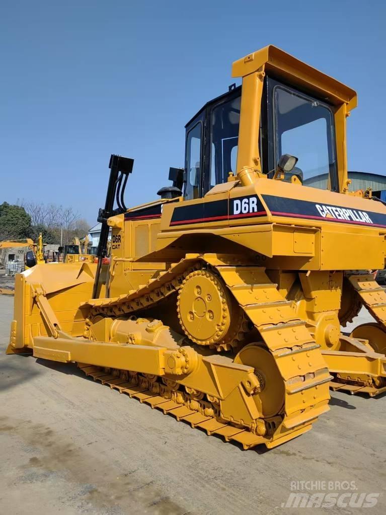 CAT D 6 R Gréderek