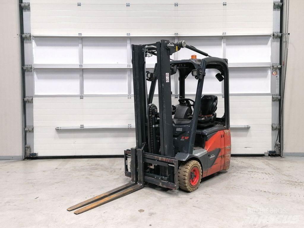 Linde E12-02 Elektromos targoncák