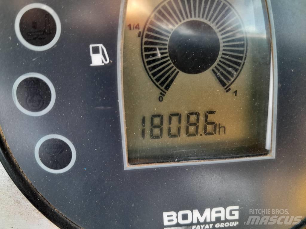 Bomag BW 177 D-4 Talajtömörítő gépek